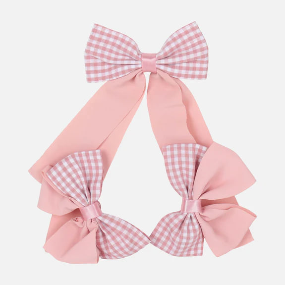 pink bow